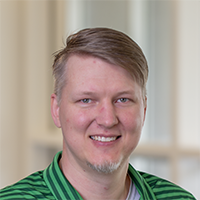 Headshot of Andrew Skoglund